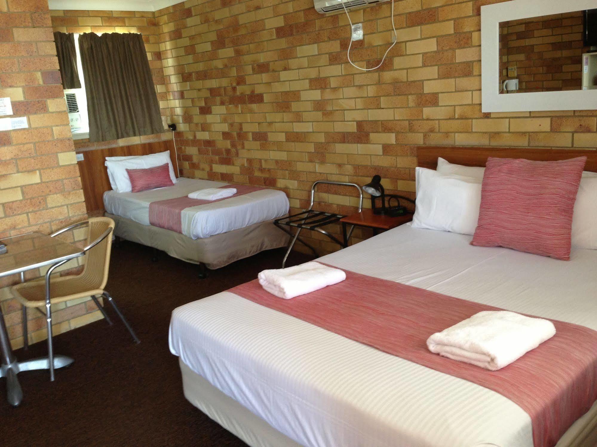 Econo Lodge Chaparral Motel Ballina Εξωτερικό φωτογραφία
